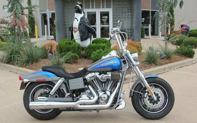 2009 Harley-Davidson CVO Fat Bob Denim Granite with Electric Blue Fade