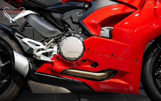 2025 Ducati Panigale V2 Ducati Red