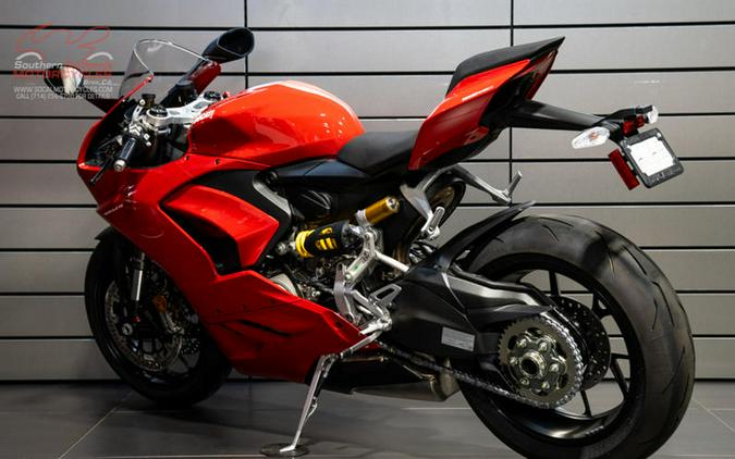 2025 Ducati Panigale V2 Ducati Red