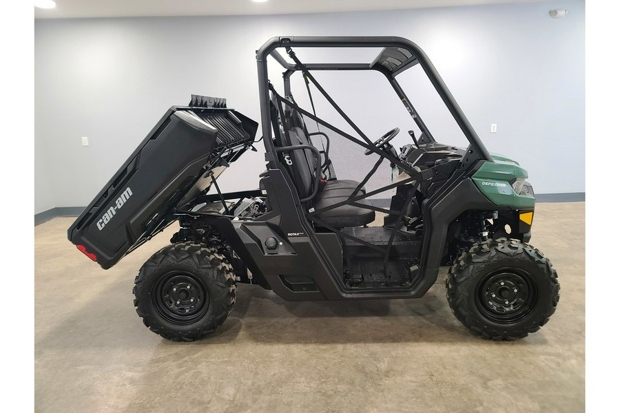 2026 Can-Am Defender HD7