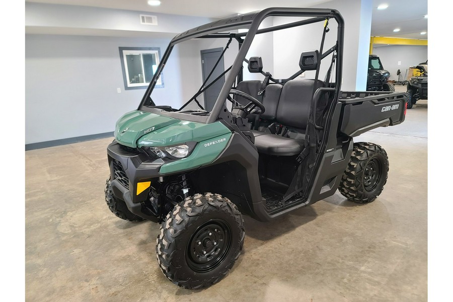 2026 Can-Am Defender HD7