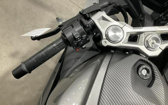 2026 CFMOTO 300SS