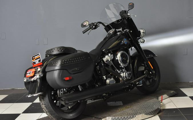 2026 Harley-Davidson Heritage Classic FLHC