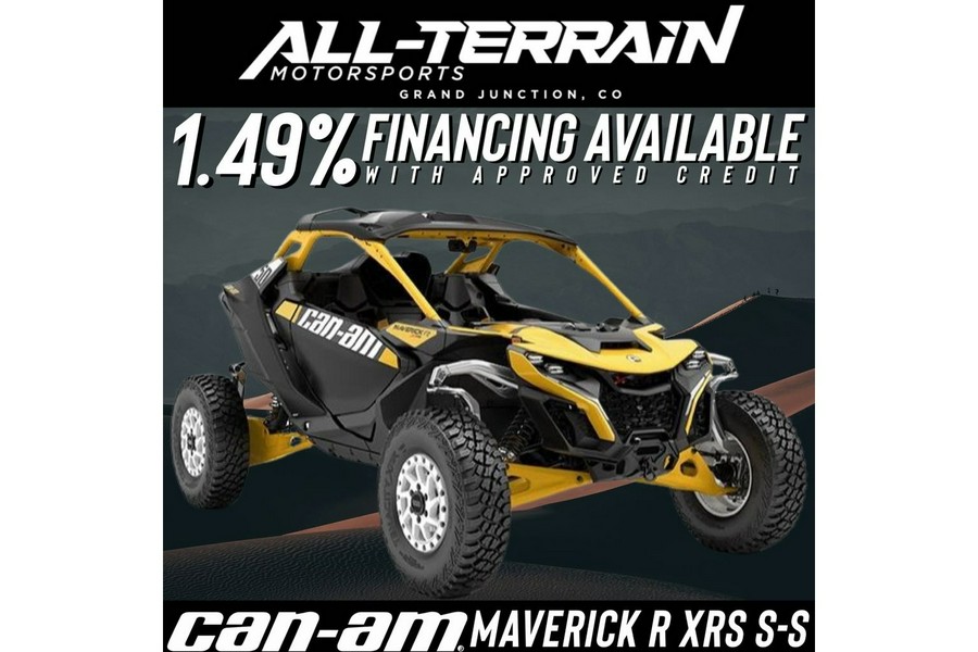 2024 Can-Am Maverick R X RS With Smart-Shox Black & Yellow.