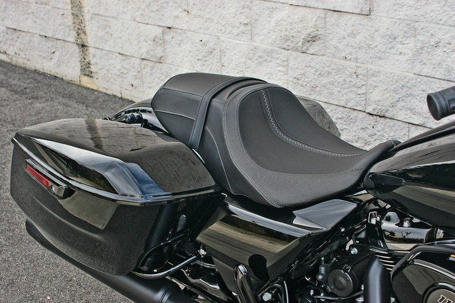 2024 Harley-Davidson® Street Glide® Base