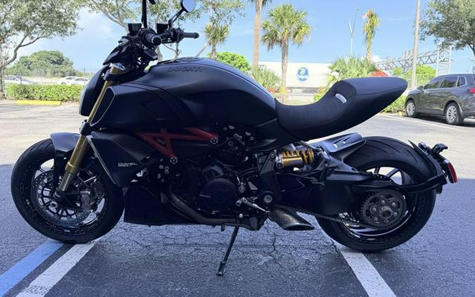 2020 Ducati Diavel 1260 S Total Black