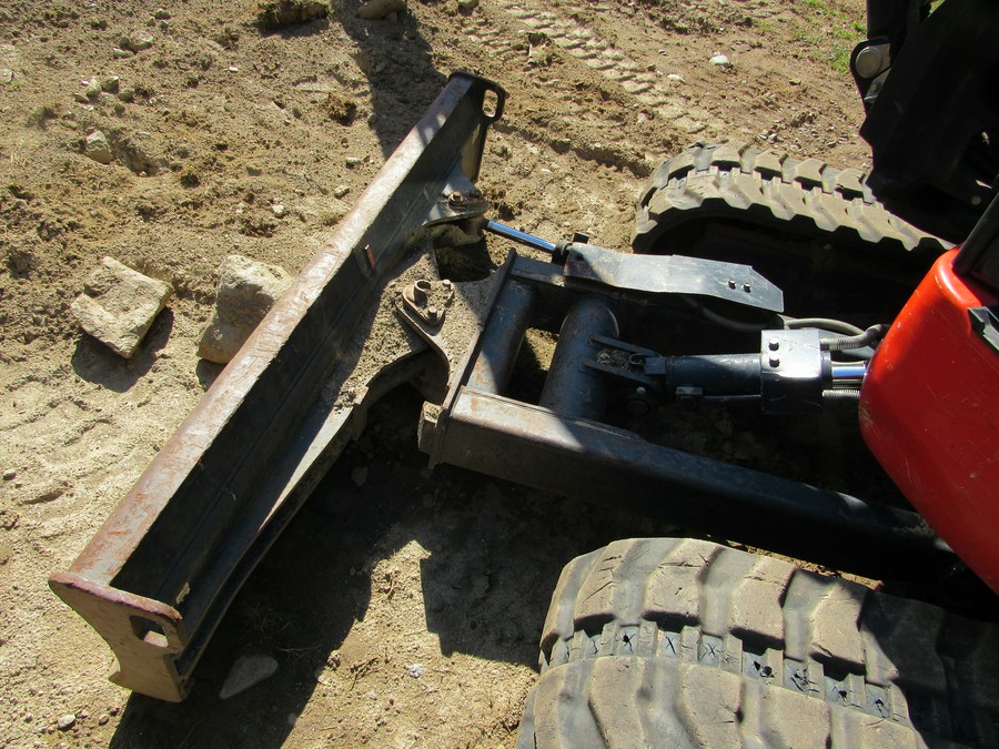 2021 Kubota KX 040-4 WITH THUMB AND ANGLE BLADE