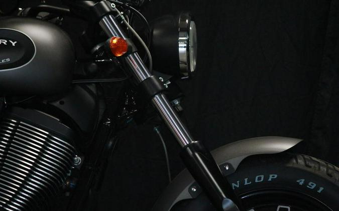 2016 Victory Motorcycles® Gunner® Suede Titanium Metallic with Black