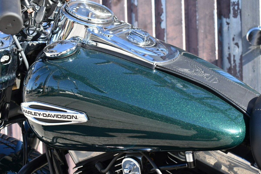 2016 Harley-Davidson® Switchback™ FLD