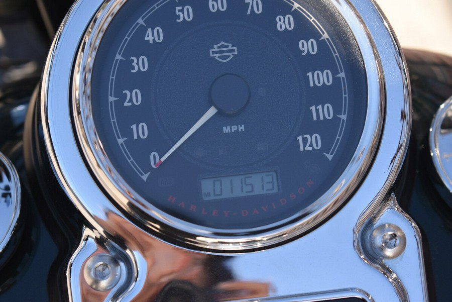 2016 Harley-Davidson® Switchback™ FLD