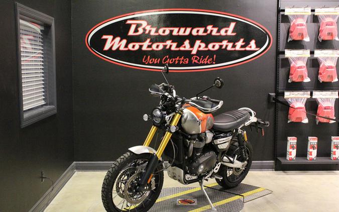 2022 TRIUMPH Scrambler 1200 XE Gold Line Baja Orange / Silver I