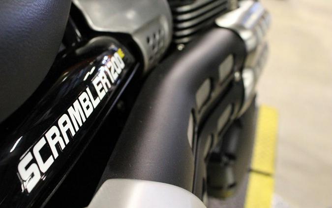 2022 TRIUMPH Scrambler 1200 XE Gold Line Baja Orange / Silver I