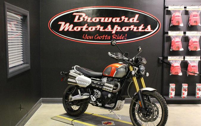 2022 TRIUMPH Scrambler 1200 XE Gold Line Baja Orange / Silver I