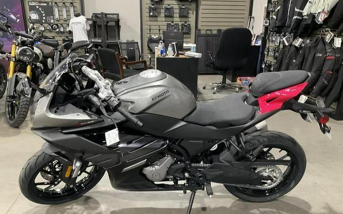 2026 CFMOTO 300SS