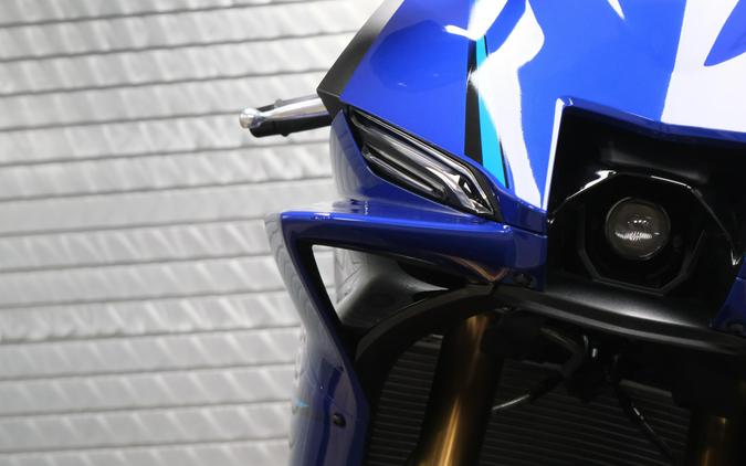 2026 YAMAHA YZFR9