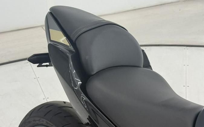 2024 Kawasaki Ninja 650 ABS Metallic Matte Dark Gray/Metallic Spark Black