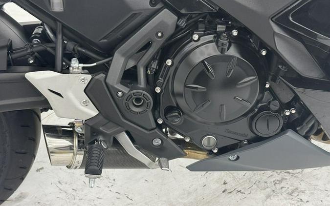 2024 Kawasaki Ninja 650 ABS Metallic Matte Dark Gray/Metallic Spark Black