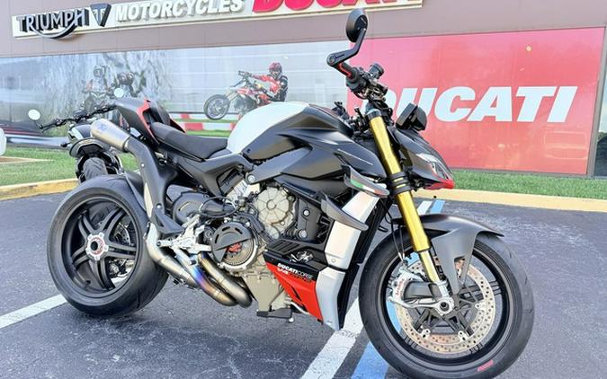 2025 Ducati Streetfighter V4 SP2 Winter Test