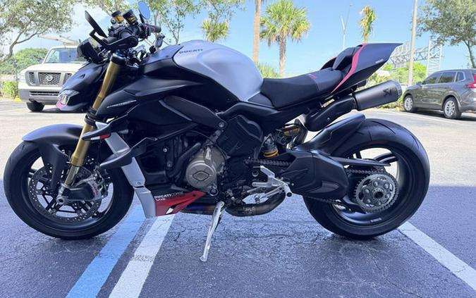 2025 Ducati Streetfighter V4 SP2 Winter Test