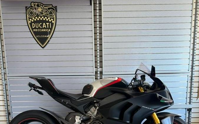 2021 Ducati Panigale V4 SP Winter Test Livery