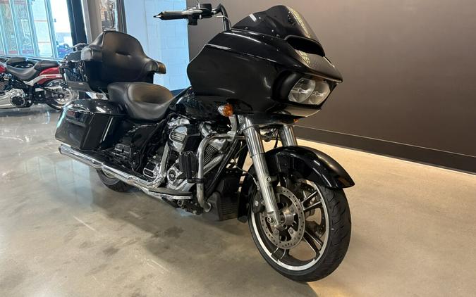 2019 Harley-Davidson® Road Glide® Vivid Black