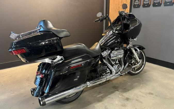 2019 Harley-Davidson® Road Glide® Vivid Black