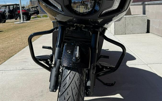 2026 Indian Challenger 112 Dark Horse With Powerband Audio Pa