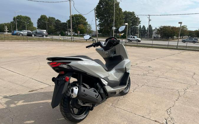 2025 Honda PCX ABS