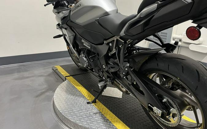 2025 Suzuki GSX-S1000GT+