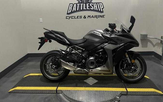 2025 Suzuki GSX-S1000GT+