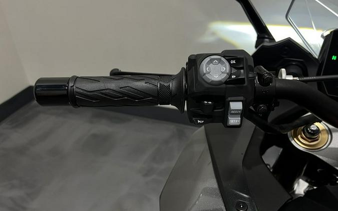 2025 Suzuki GSX-S1000GT+