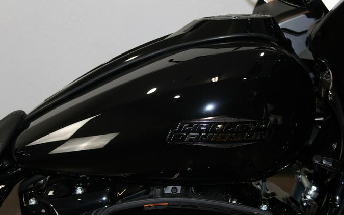 Harley-Davidson® Road Glide® 2026 FLTRX 84667316 VIVID BLACK