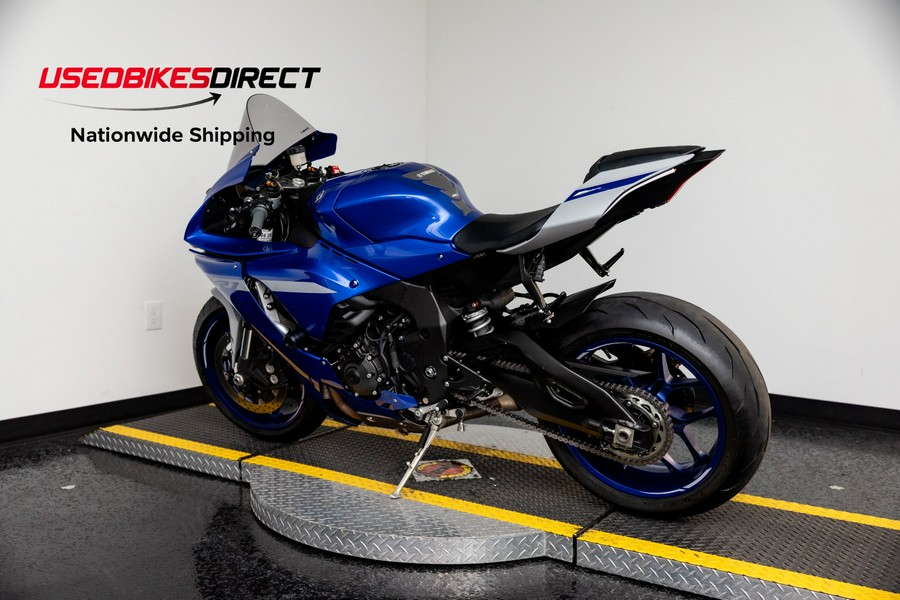 2021 YAMAHA YZF-R1 - $17,499.00