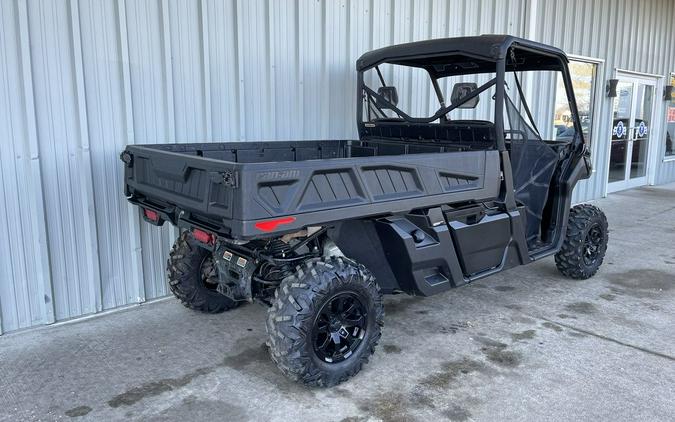 2020 Can-Am® Defender PRO XT HD10