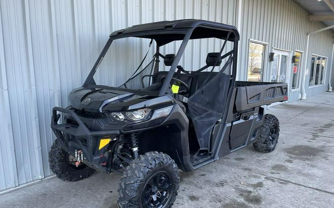 2020 Can-Am® Defender PRO XT HD10