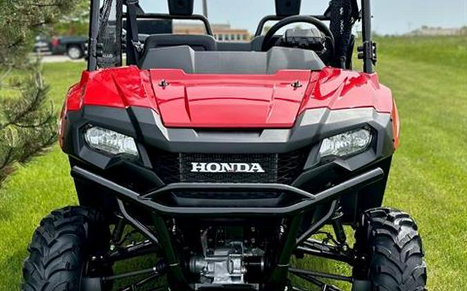 2025 Honda Pioneer 700 Deluxe