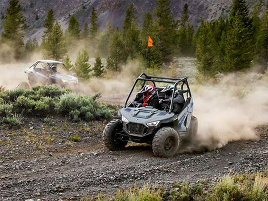 2025 Polaris RZR 200 EFI