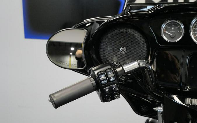 2021 Harley-Davidson® FLHXS - Street Glide® Special