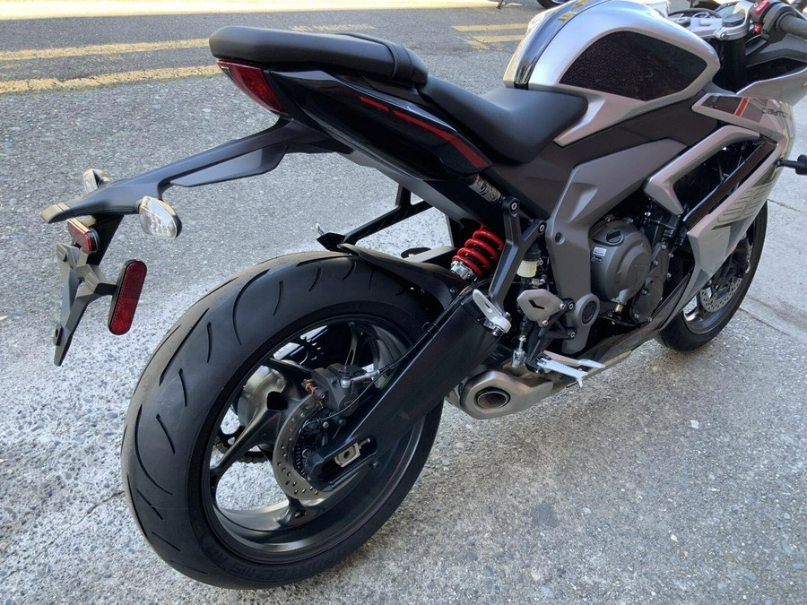 2026 Triumph DAYTONA 660