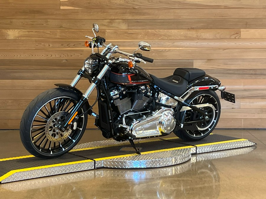 2024 Harley-Davidson Breakout®