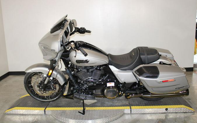 2023 Harley-Davidson® FLHXSE - CVO™ Street Glide®