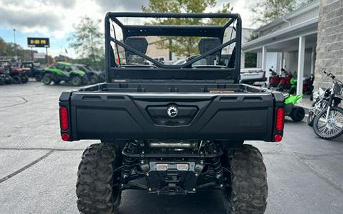 2026 Can-Am Defender HD7