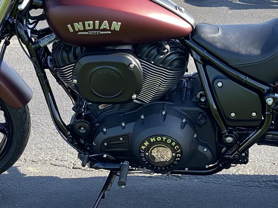 2023 Indian Motorcycle® Chief® ABS Maroon Metallic Smoke