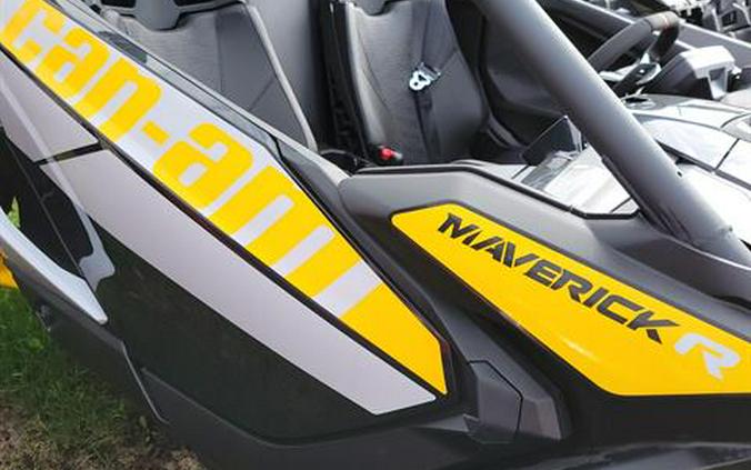 2024 Can-Am Maverick R