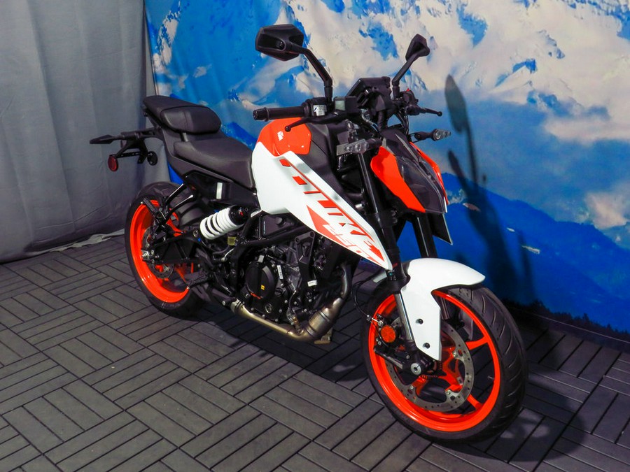 2024 KTM 250 Duke