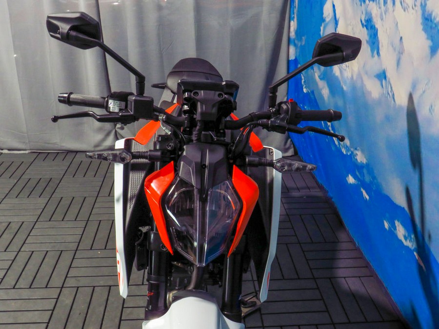 2024 KTM 250 Duke