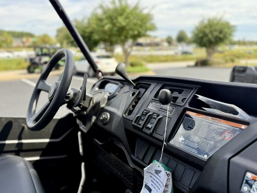 2025 Honda® Pioneer 1000-5 Deluxe