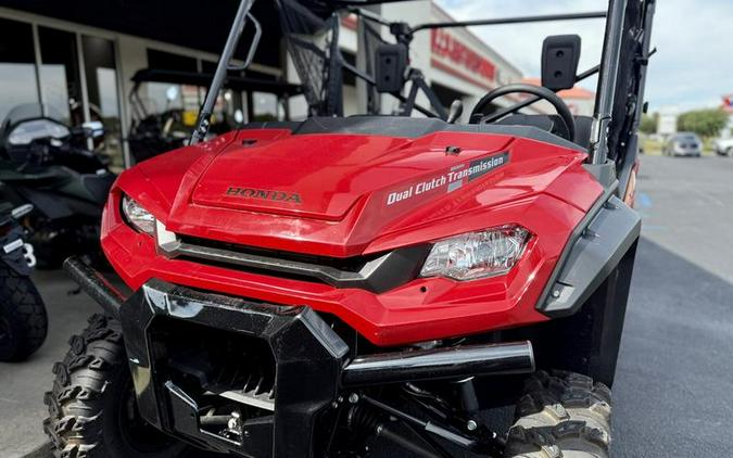 2025 Honda® Pioneer 1000-5 Deluxe