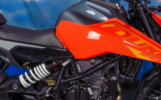 2024 KTM 250 Duke