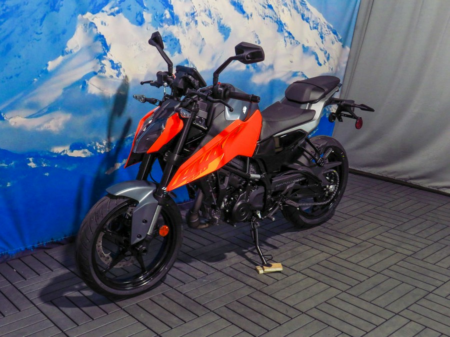 2024 KTM 250 Duke